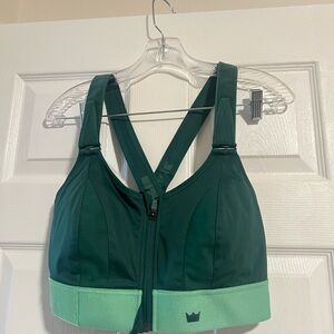 NWOT SHEFIT Luxe Mint Sports Bra with Zip Front